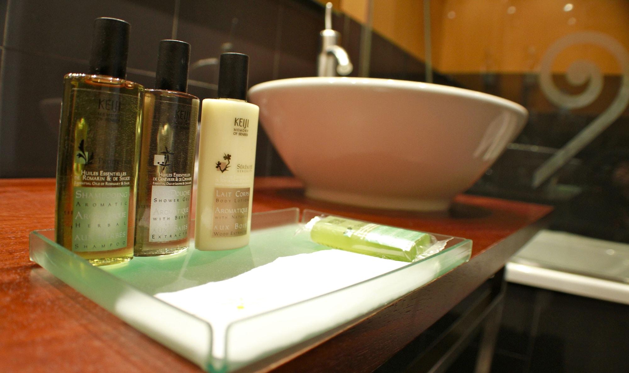รัสติเค โฮเต็ล แซนต์ รอค Hotel โซลซอนา ภายนอก รูปภาพ