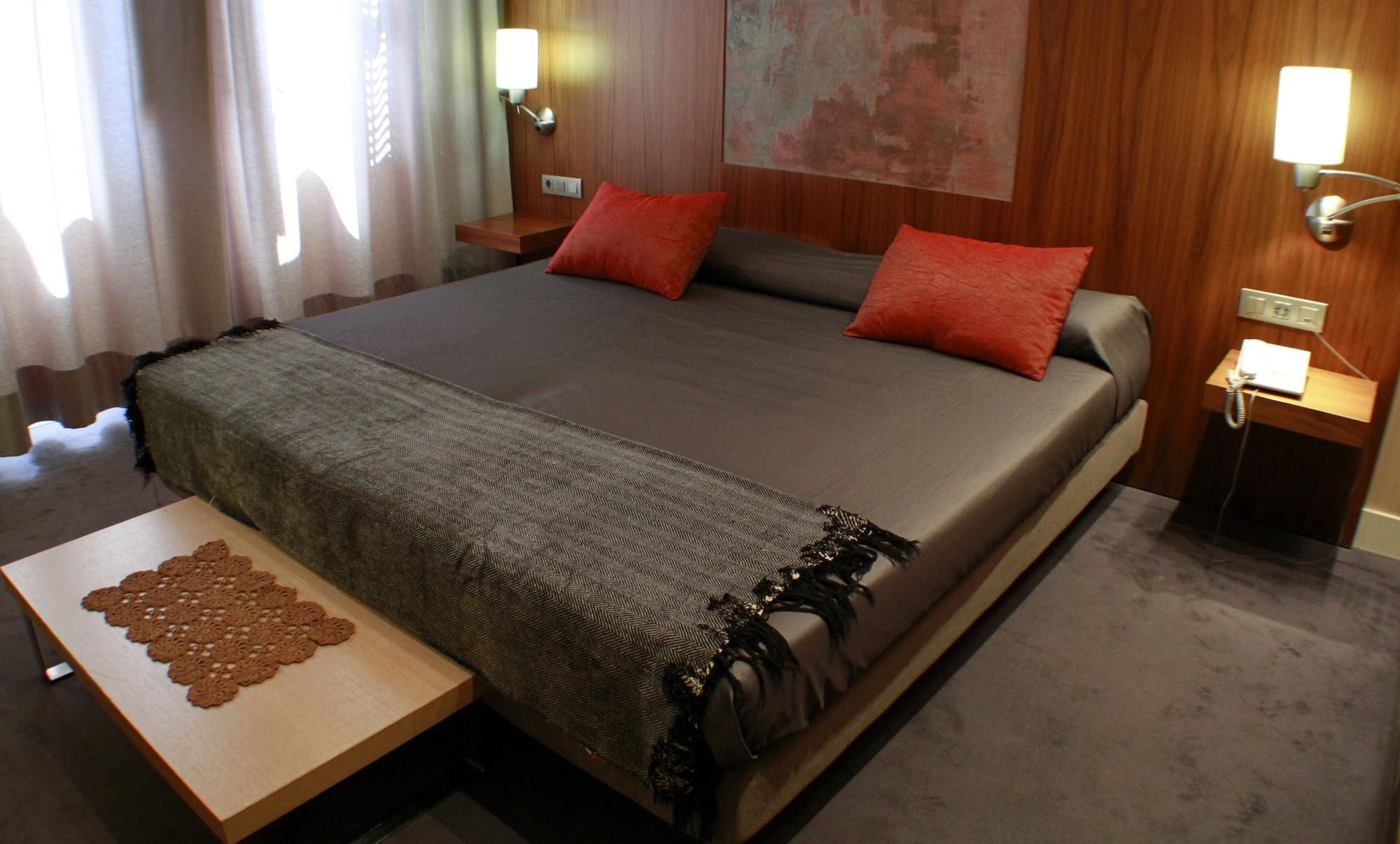 รัสติเค โฮเต็ล แซนต์ รอค Hotel โซลซอนา ภายนอก รูปภาพ