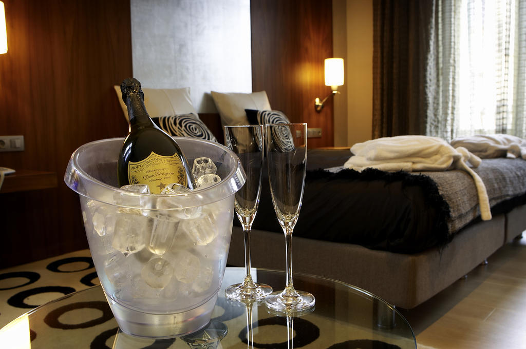 รัสติเค โฮเต็ล แซนต์ รอค Hotel โซลซอนา ภายนอก รูปภาพ